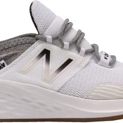 New Balance Women's Fresh Foam Roav Running Shoes For Women White