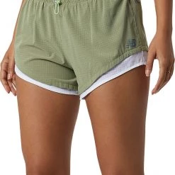 New Balance Women's Q Speed Fuel Shorts For Women Vibrant Violet