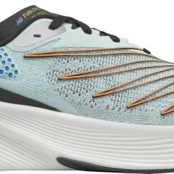 New Balance Men's FuelCell RC Elite V2 Sneakers For Men Pink/black